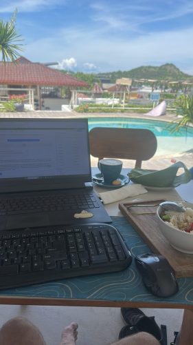 1C8FD7AA-B7D1-492A-B28F-056CCCF9FDDA